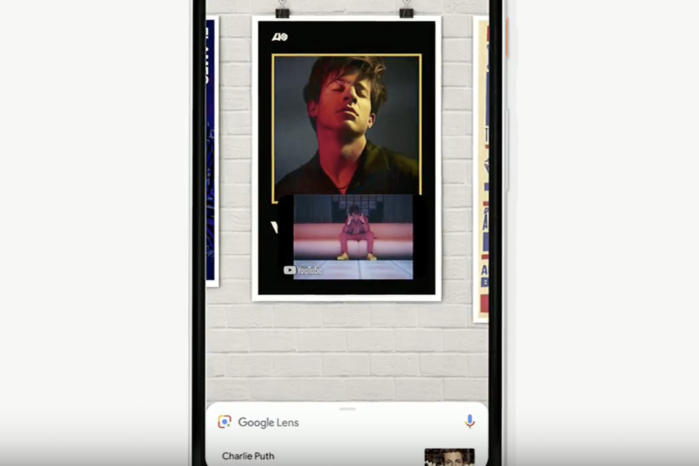 한 화면에서 실제 공연 포스터부터 뮤직 비디오, 추가 정보를 모두 볼 수 있다.