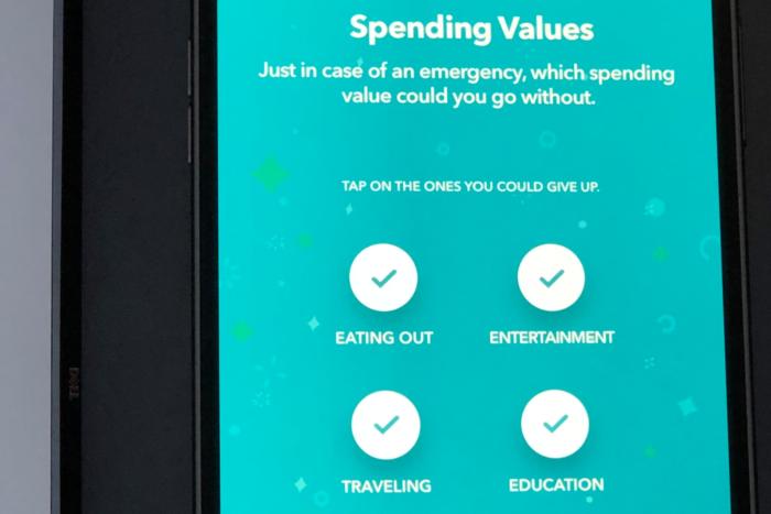  인튜이트의 쉴드(Shield) 앱은 사람들이 우선순위를 설정하고 책임감있는 행동을 하도록 유도해 목표에 다다를 수 있도록 도와준다. 